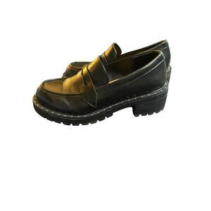 Torrid women’s started black chunky Oxford, loafers size 10 WW